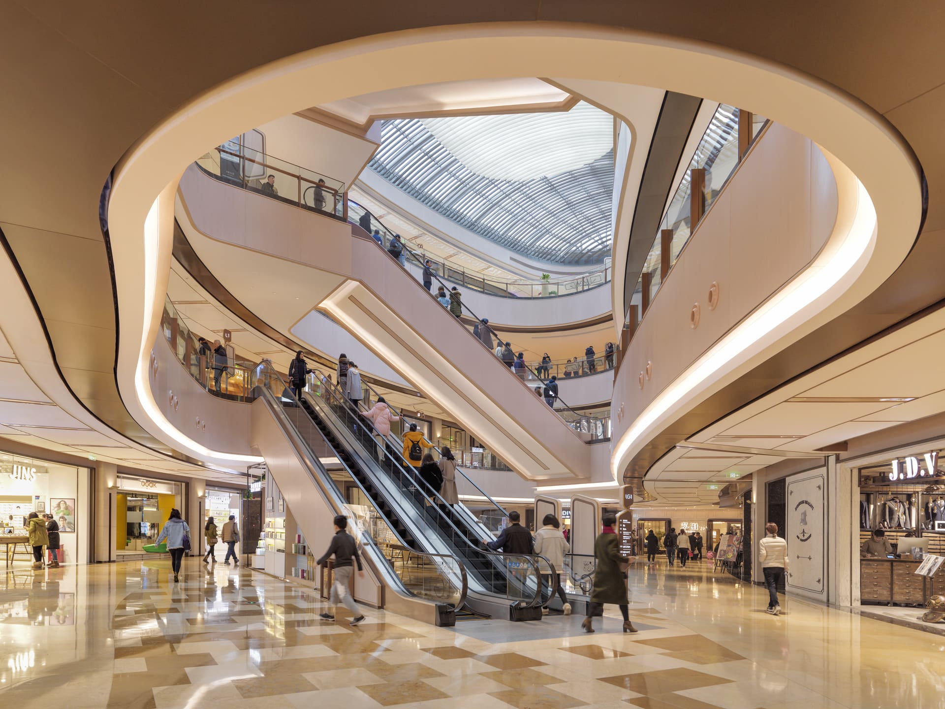 HKRI Taikoo Hui Sets Benchmark with WELL Core Platinum